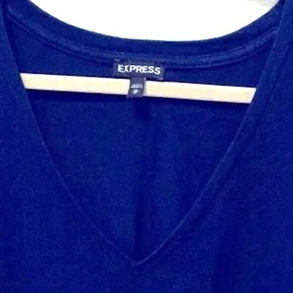 Express Women’s Top Size-Medium ***Small Pull On The Back-See Photo Navy Blue. - Picture 2 of 7